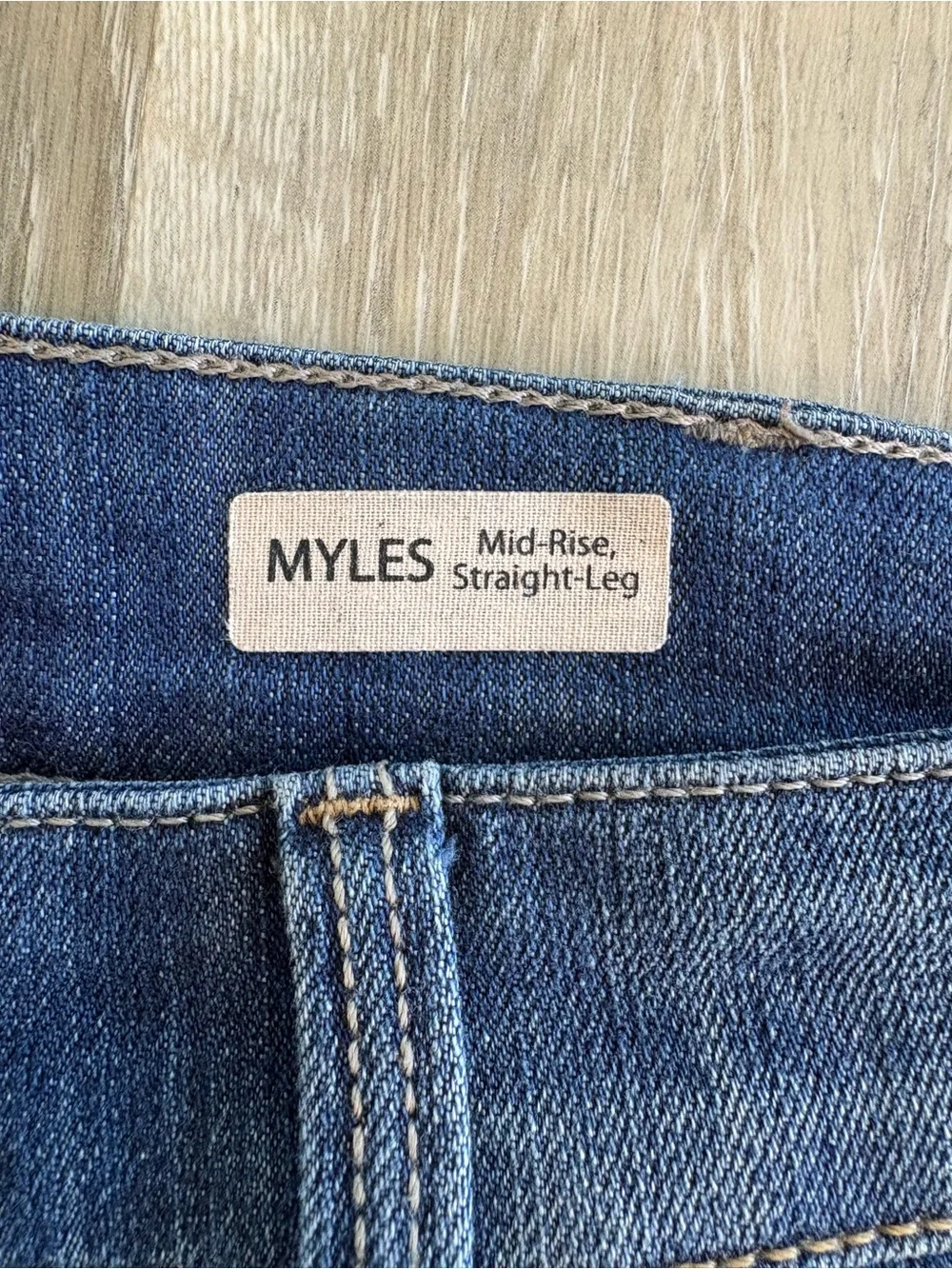 Mavi Myles Mid-Rise Straight Leg Medium Wash - Men’s 38/32